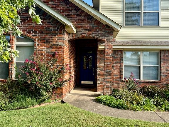 5th image of 580 Beca Ln