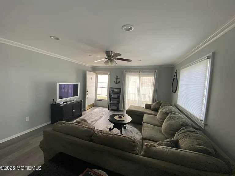 260 Ocean Ave #18A — Photo 9