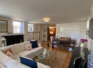 109 Chestnut St APT 1, Boston, MA 02108
