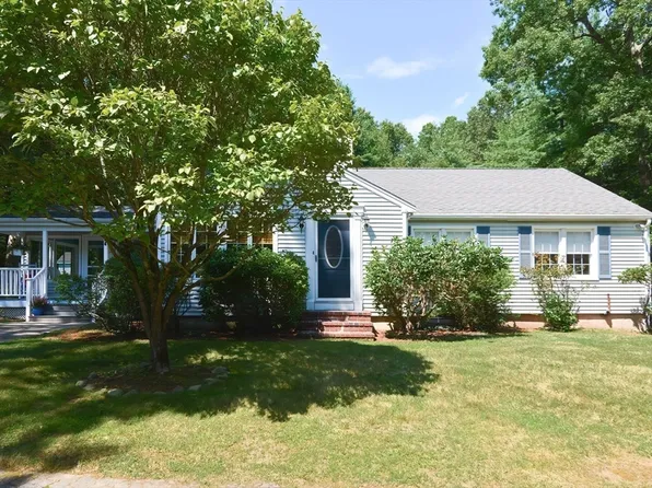 644 Towne St, North Attleboro, MA 02760