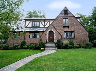 37 Kilmer Rd, Larchmont, NY 10538