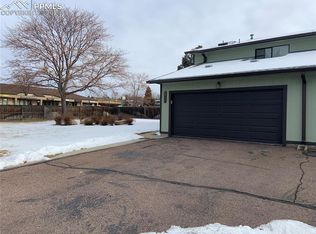 4731 Barnes Rd, Colorado Springs, CO 80917