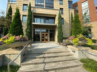 2351 NW Westover Rd UNIT 1106, Portland, OR 97210