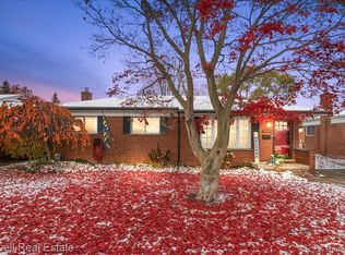 29601 Moulin Ave, Warren, MI 48088