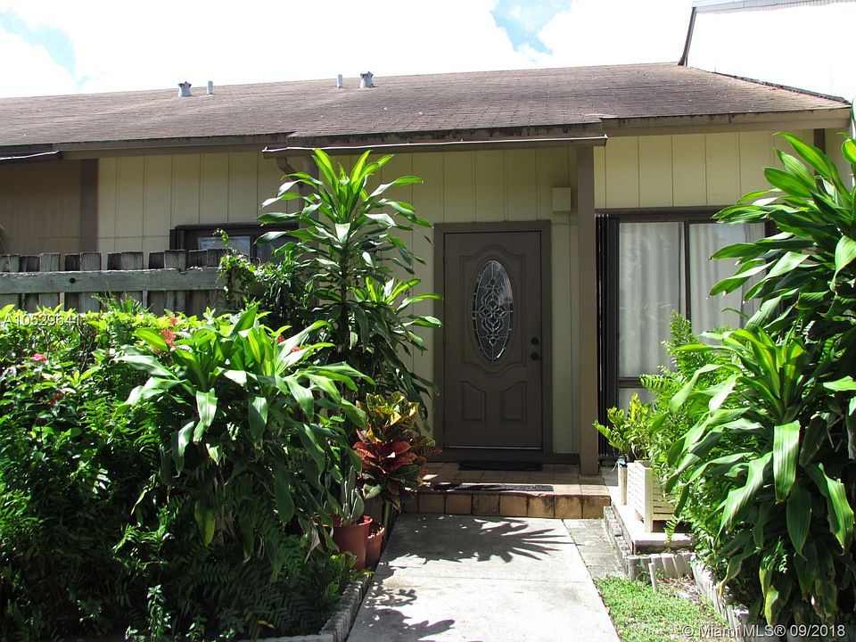 1st image of 21114 NE 5th Ct