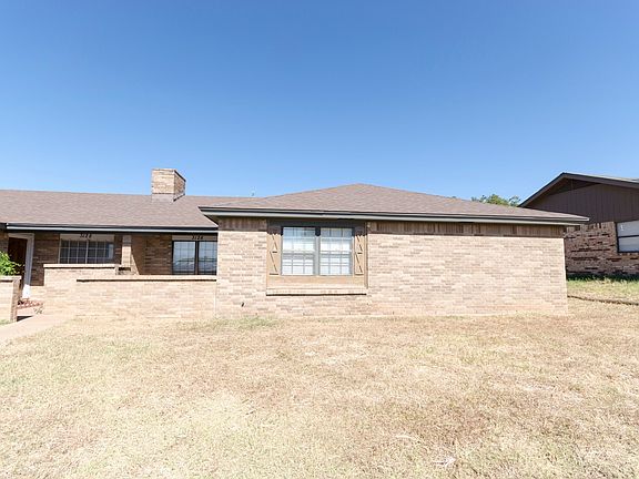 3rd image of 3126 Sunset Dr