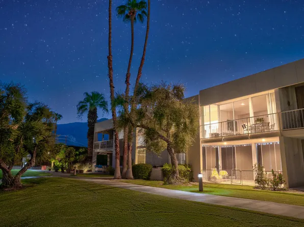 467 Desert Lakes Dr, Palm Springs, CA 92264