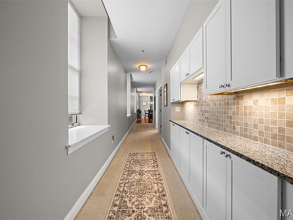 5th image of 1515 Lafayette Ave Unit 115