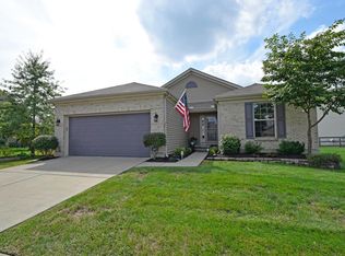 185 Heffron Cir, Hamilton Twp, OH 45039
