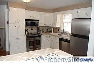 4th image of 2633 Glencairn Dr