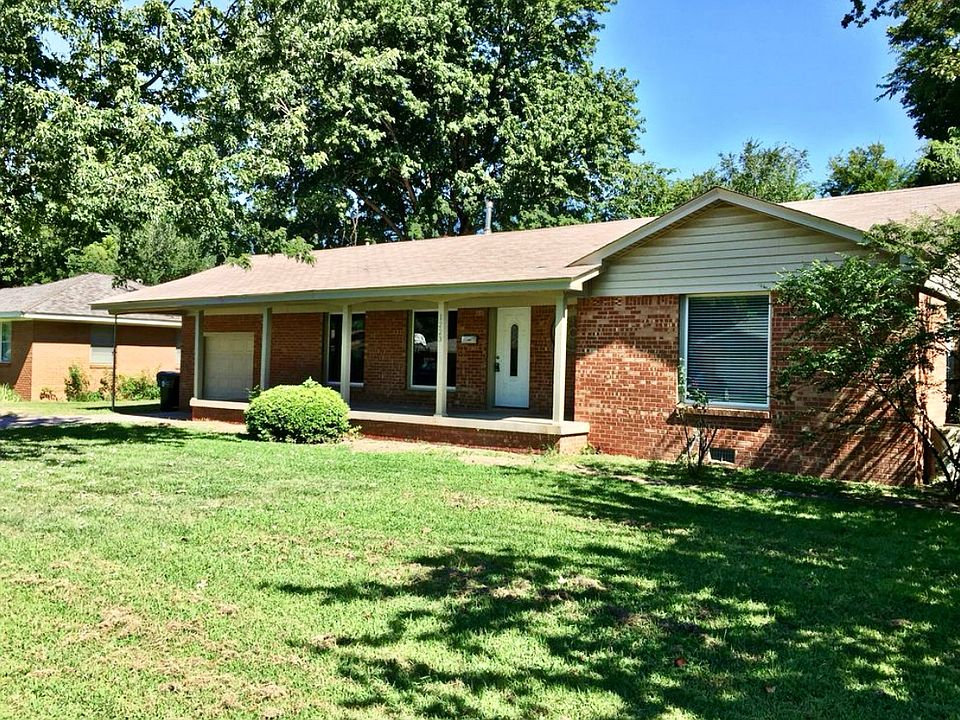 1st image of 1223 Westlawn Dr