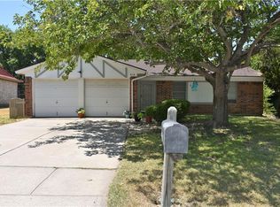 616 Annapolis Dr, Fort Worth, TX 76108