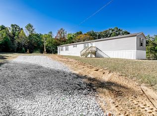 420 Berryman Rd, Brandenburg, KY 40108