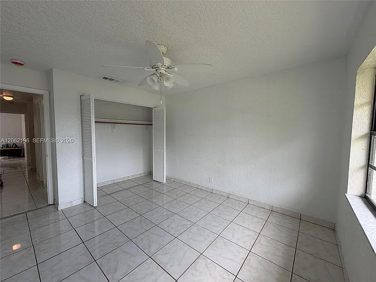 11405 SW 112th Ter — Photo 9