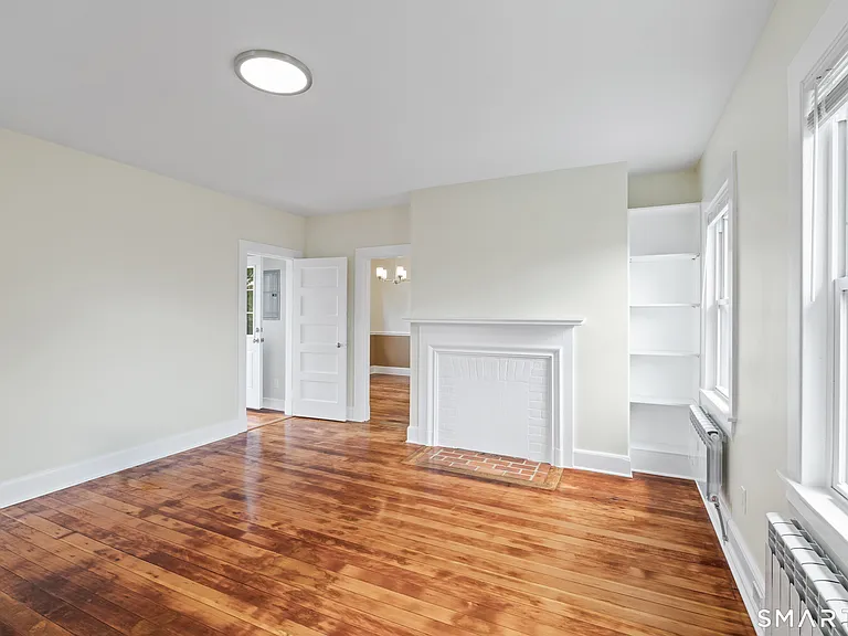 22-26 Carver St — Photo 11