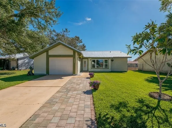 2015 Showboat Plz, Labelle, FL 33935