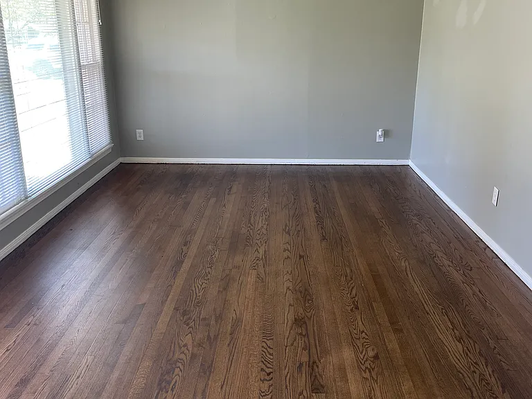1611 Carlisle Ct — Photo 9