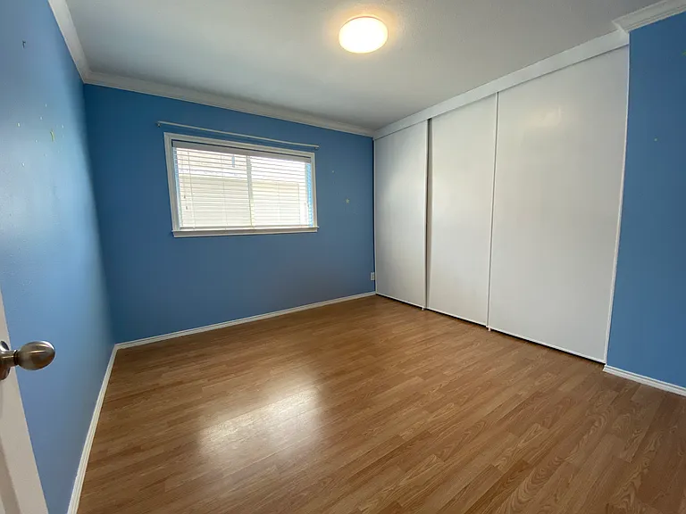 7940 Abbotts Pointe — Photo 11