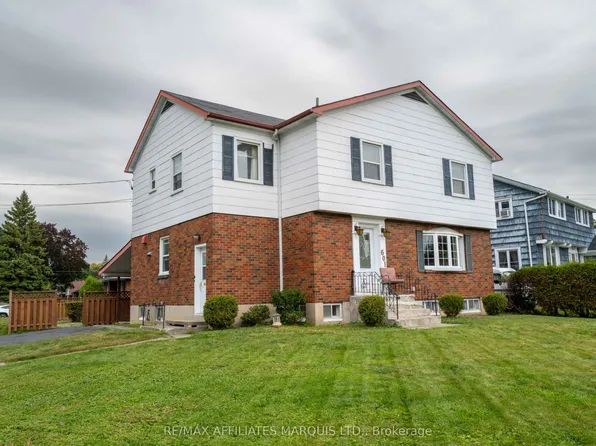 601 4th St E, Cornwall, ON K6H 2K1