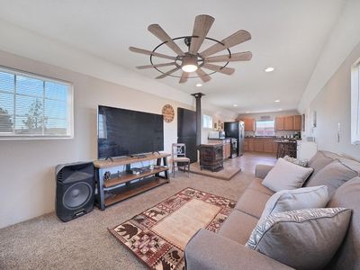 8497 W Murray Creek Rd, Mountain Ranch, CA, 95246