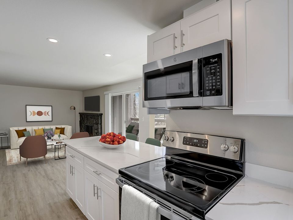 Bellefield Manor 1830 108th Ave SE Bellevue WA Zillow