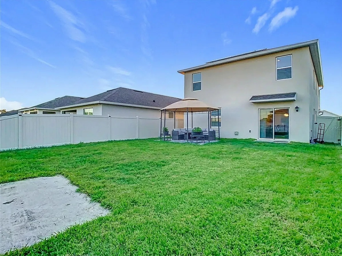 3905 Angola Ln — Photo 3