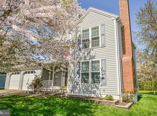 806 Rust Dr NE, Leesburg, VA 20176