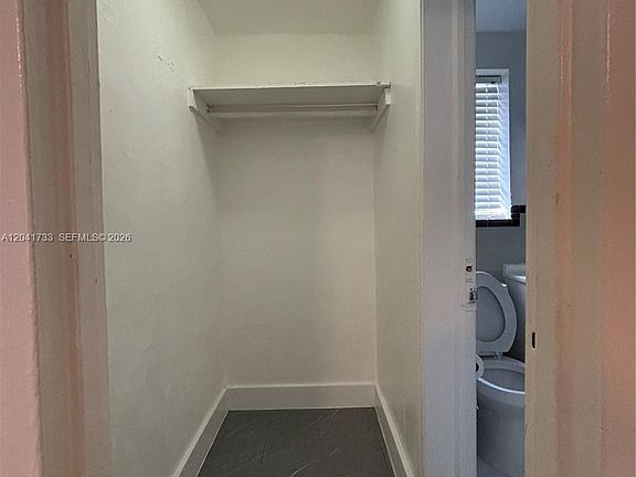 5th image of 1843 Dewey St Unit 110