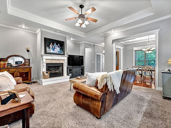 4th image of 204 Tunbridge Dr