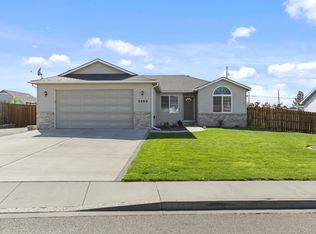 3300 S Newport St, Kennewick, WA 99337