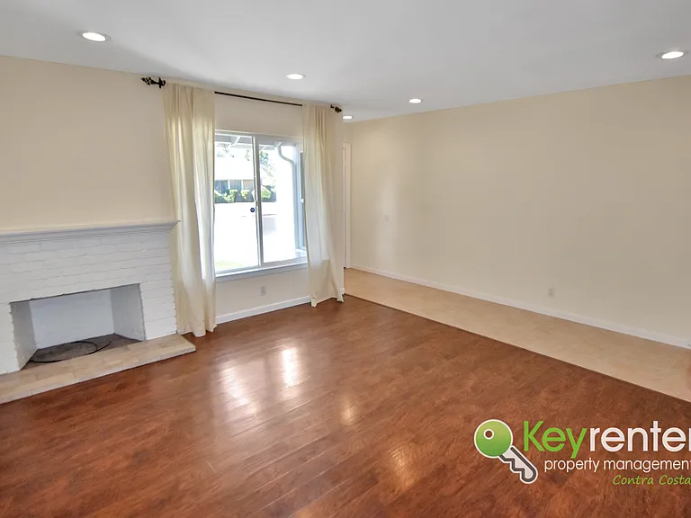 2810 Bowlin Ave — Photo 6