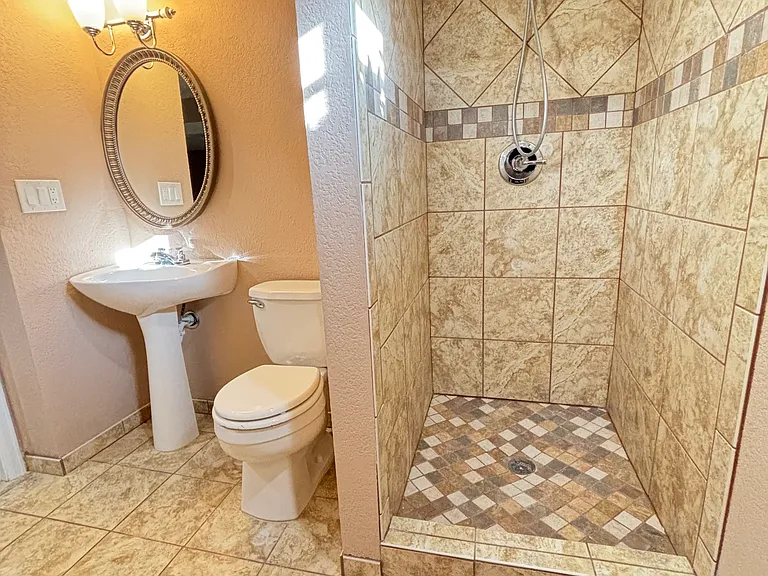 19866 E Batavia Dr — Photo 18