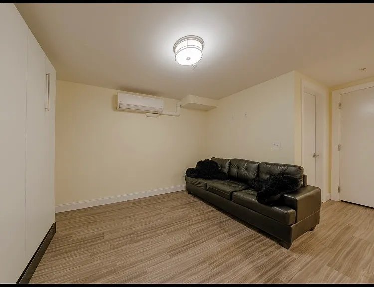 189 Angell St #G1 — Photo 4