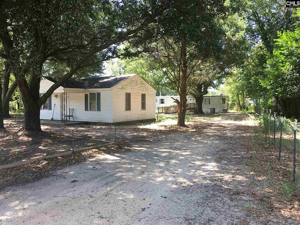2nd image of 302 & 304 Tickle Weed Rd