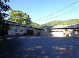 935 Galls Creek Rd, Gold Hill, OR 97525