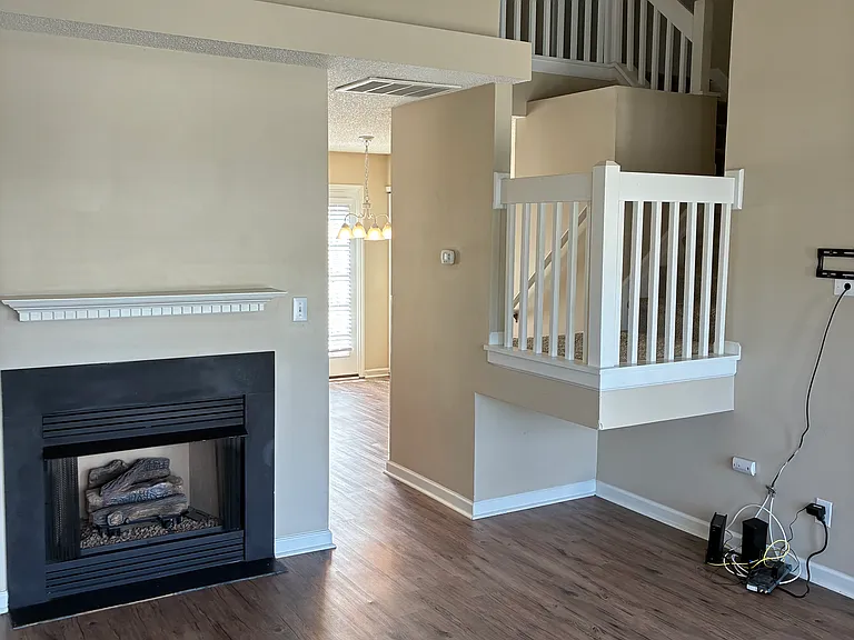 1 Meadow Crossing Ct — Photo 2