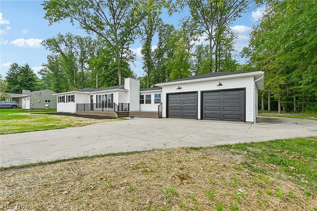 3 bed, 1.5 bath, 1590 sqft, $3,500 — Photo 3