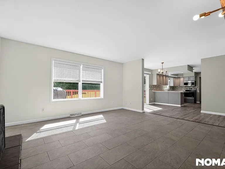 125 Cedar Hill Rd — Photo 7