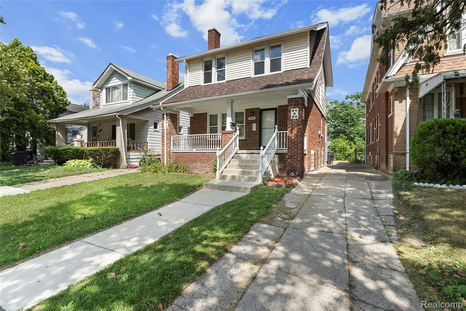 12076 Cloverlawn St photo 1