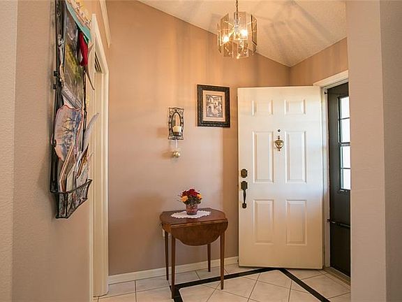 4th image of 311 Woodview Dr