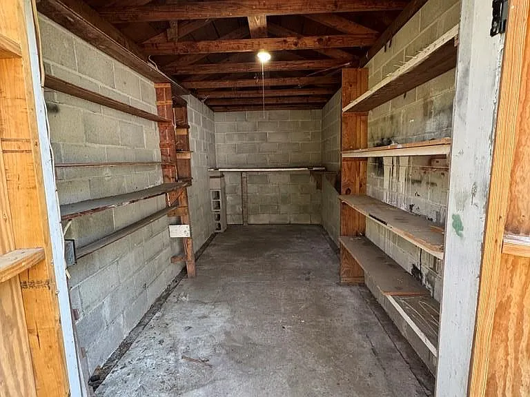 6 Sherwood Dr — Photo 22