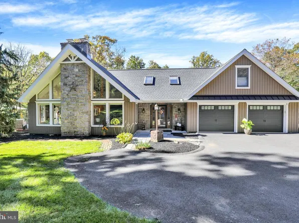 2238 Laurel Springs Dr, Narvon, PA 17555