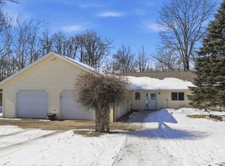 2651 W Wildlife Dr, Brook Park, MN 55007