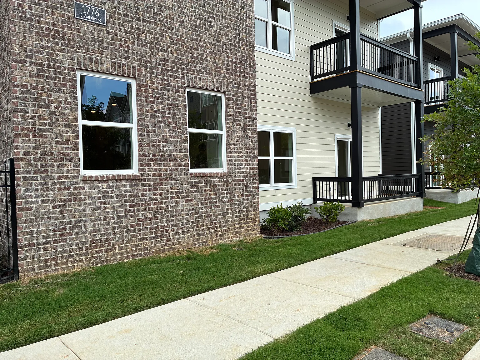 3 bed, 1490 sqft, $2,150 — Photo 3