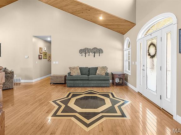 5th image of 112 Park Rd