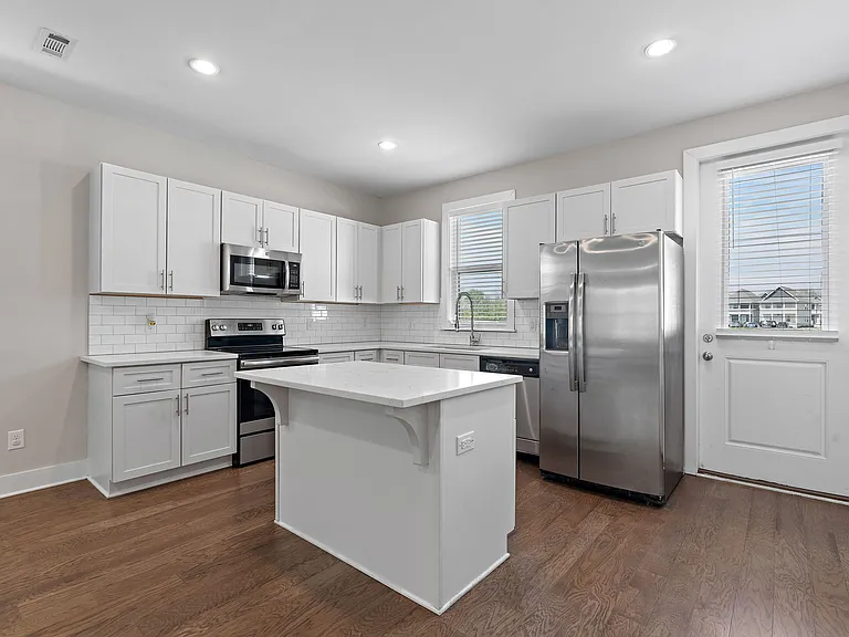 733 Mill Creek Meadow Dr — Photo 11