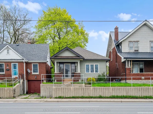 594 Highbury Ave N, London, ON N5W 4K9