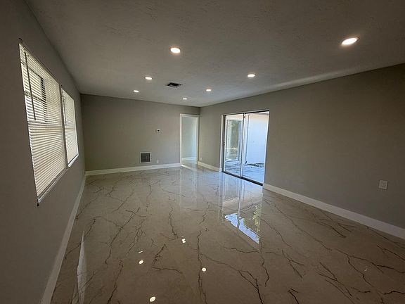 2nd image of 920 NE 50th Street