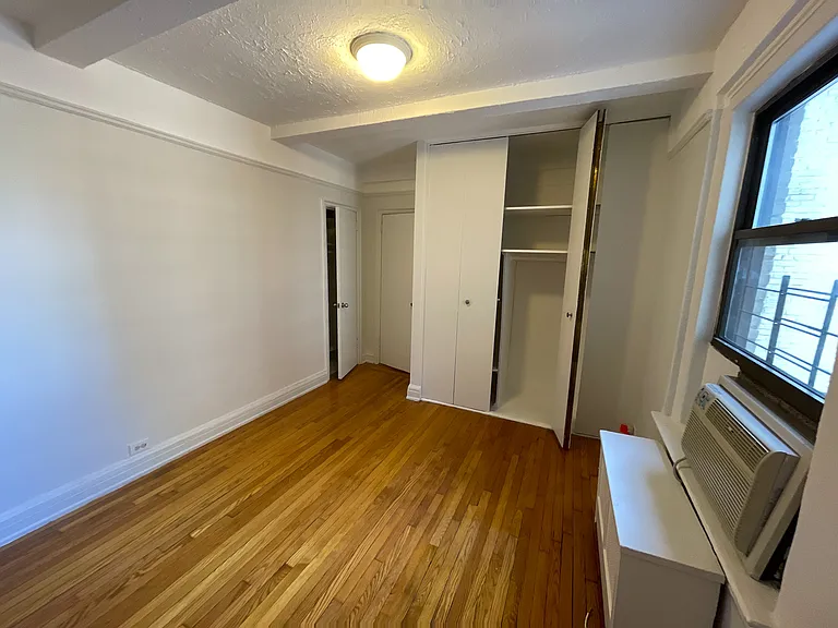 215 W 83rd St #11D — Photo 3