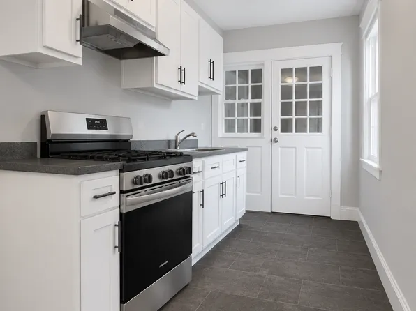 236 Remington St #1, Bridgeport, CT 06610